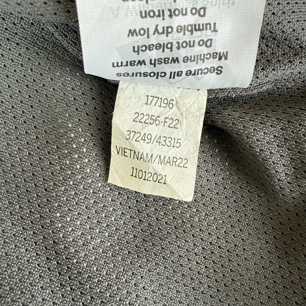 REI Co-op Trailmade Rain Jacket Men's L Gray Hooded Windbreaker Full Zip Pockets - Picture 8 of 15